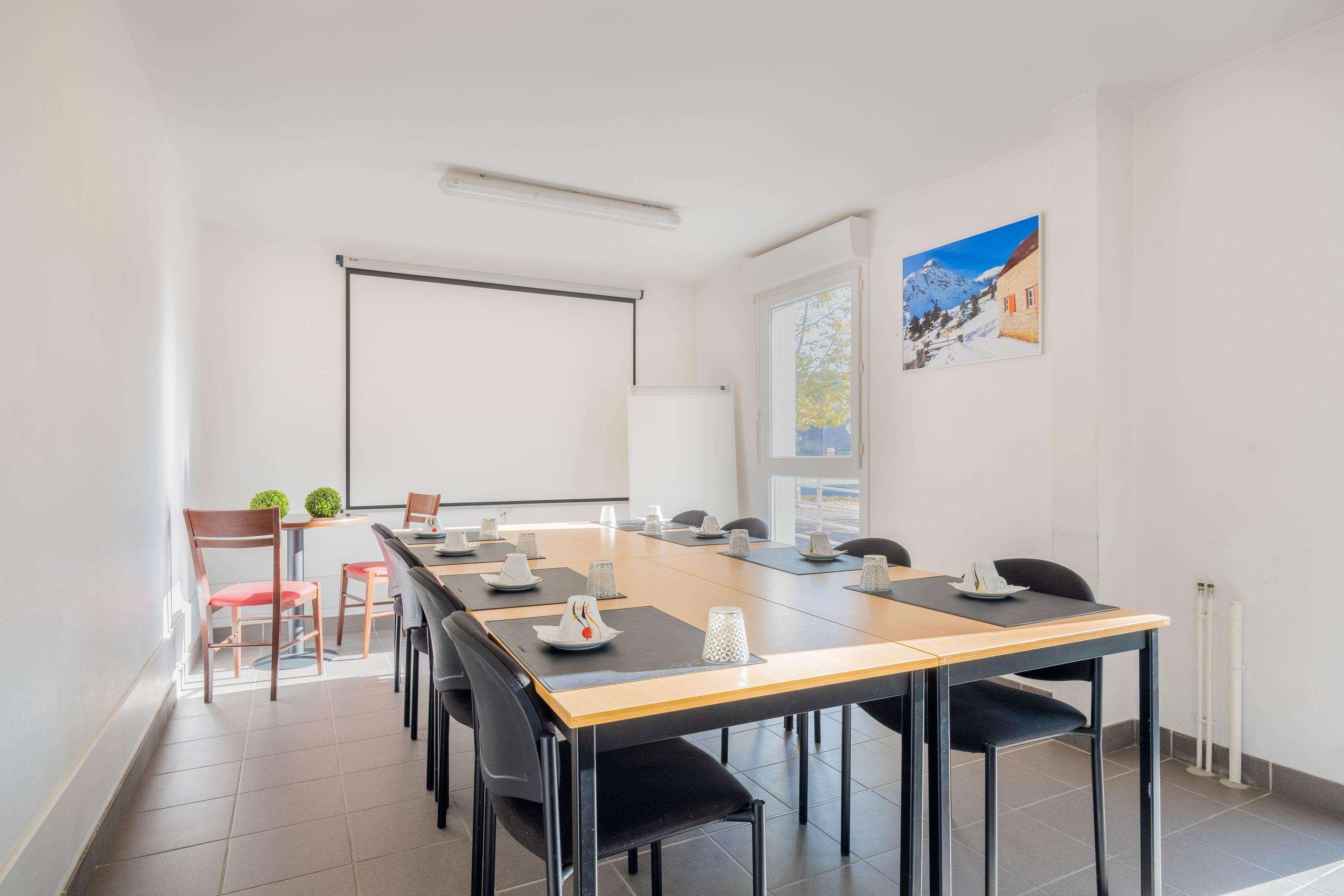 Comfort Suites Pau Idron Εξωτερικό φωτογραφία