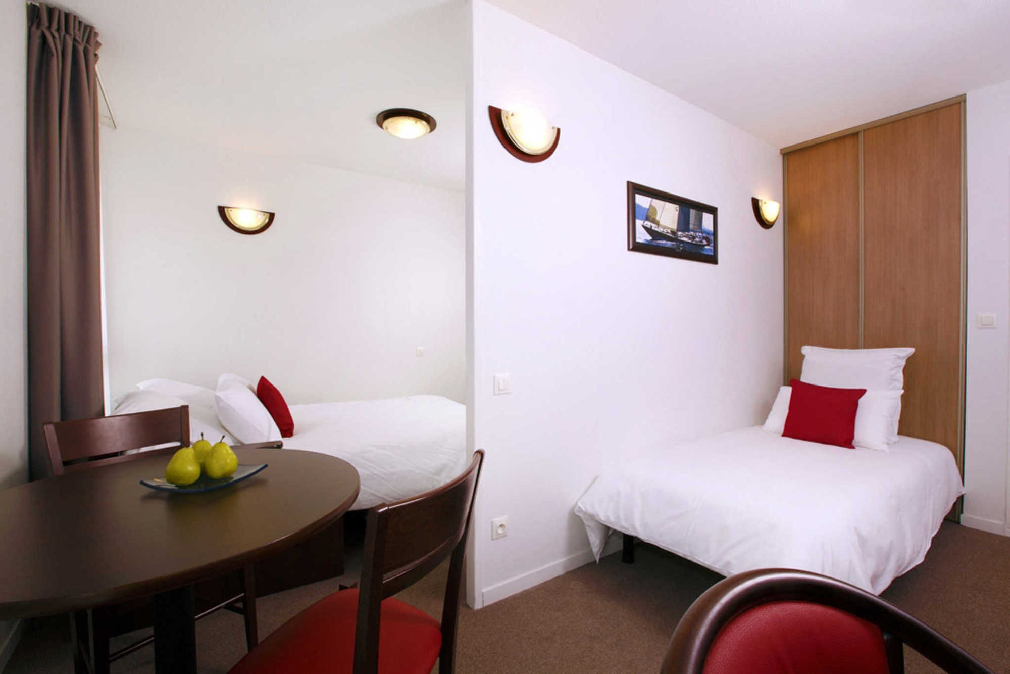 Comfort Suites Pau Idron Δωμάτιο φωτογραφία