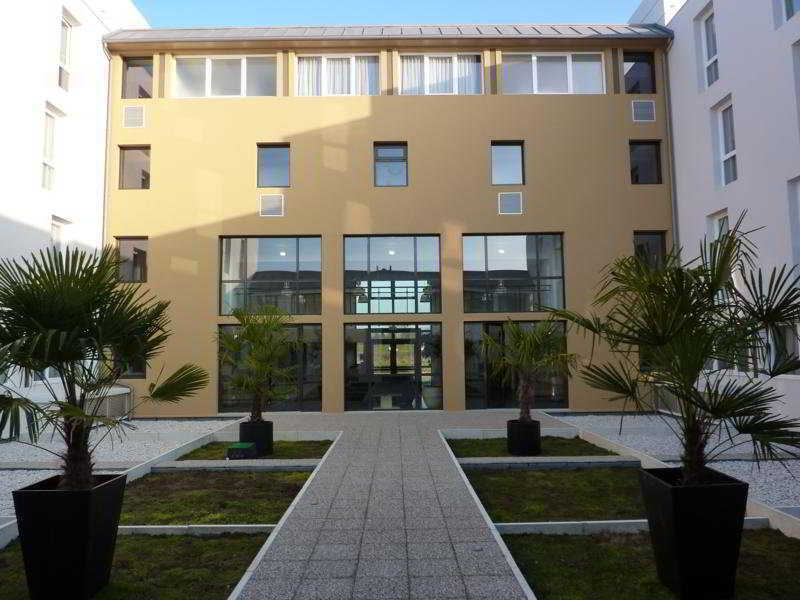 Comfort Suites Pau Idron Εξωτερικό φωτογραφία