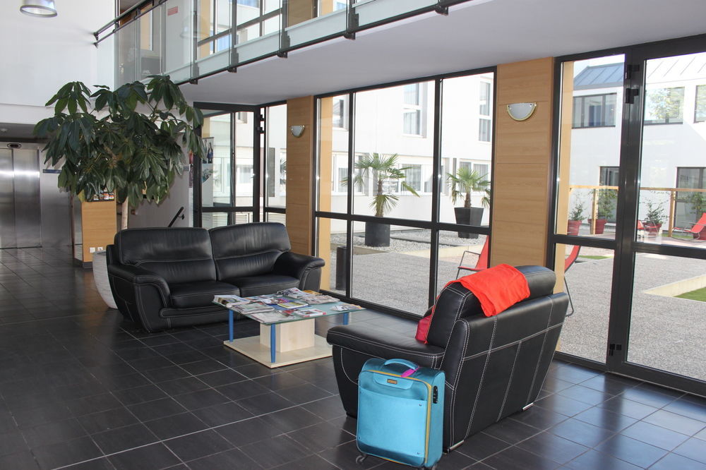 Comfort Suites Pau Idron Εξωτερικό φωτογραφία