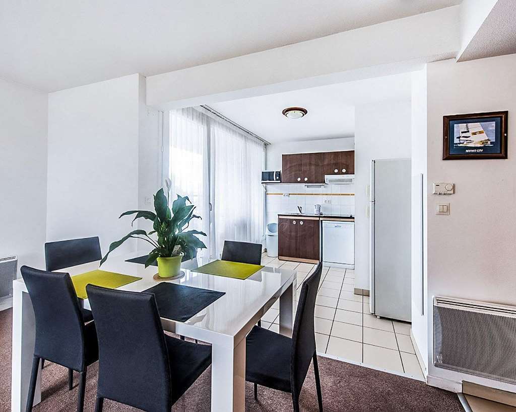 Comfort Suites Pau Idron Εξωτερικό φωτογραφία